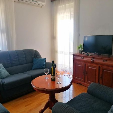 Apartman Park 트레빈예 외부 사진