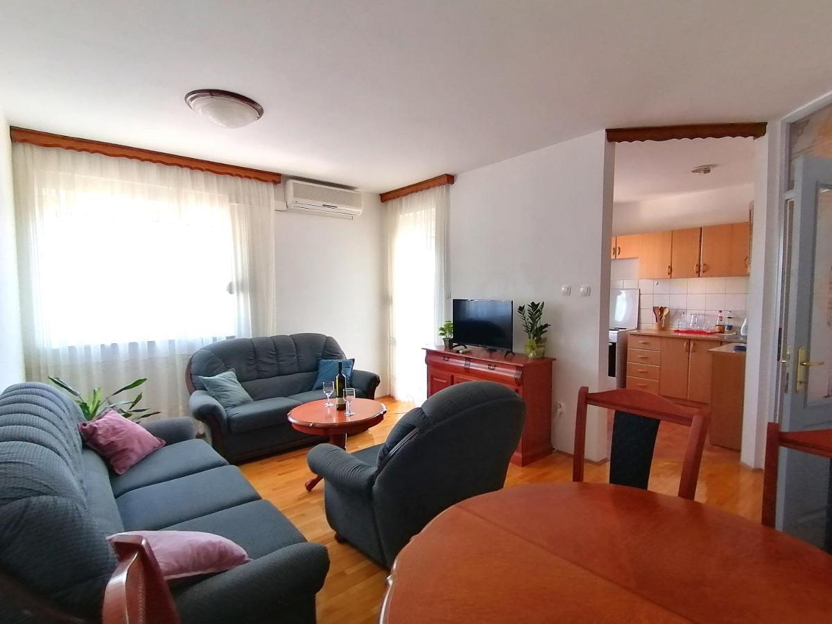 Apartman Park 트레빈예 외부 사진